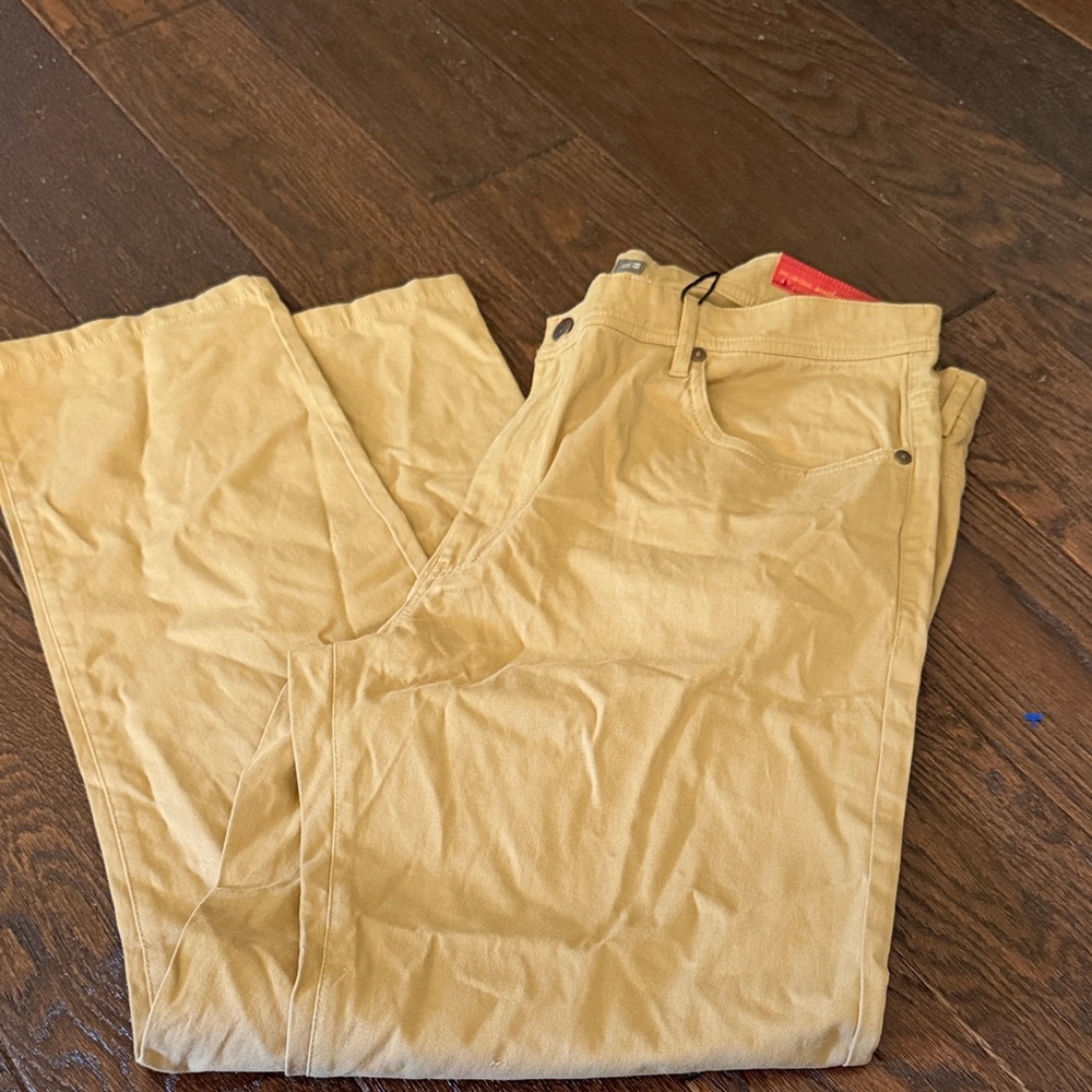 Southern Marsh Men's Khaki Chinos